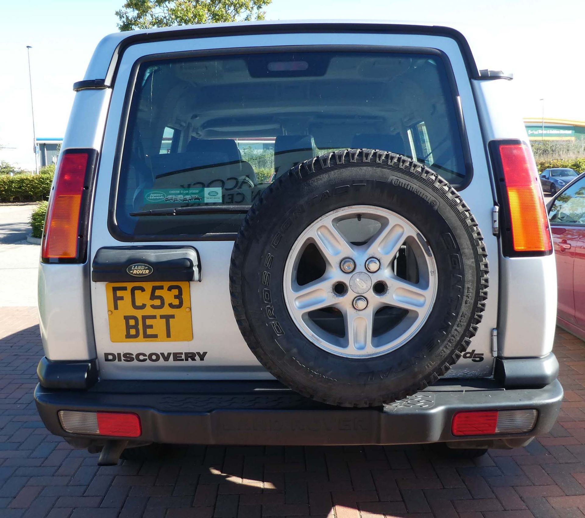 FC53 BET Land Rover Discovery TD5 S in silver, 2495cc, first registered 08.09.2003, diesel, approx - Image 5 of 11