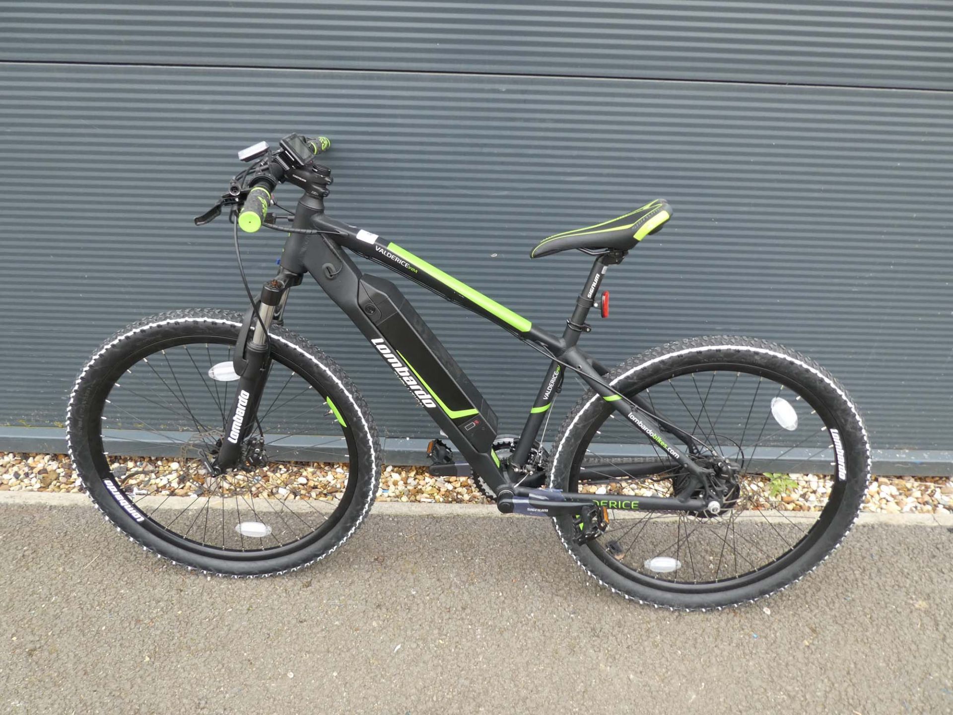 Lombardo electric mountain bike in green and black, no power supply