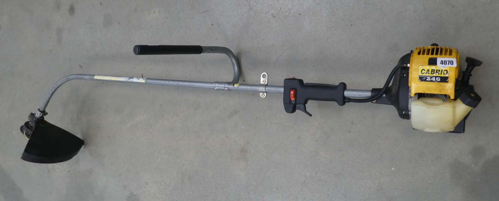 Cabrio 246 petrol powered bent shaft strimmer