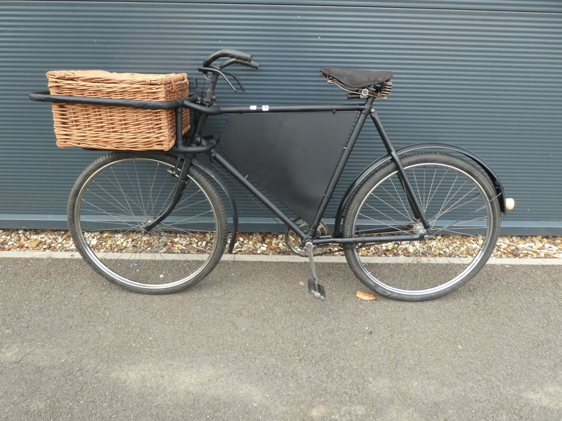 Vintage style butchers cycle with basket