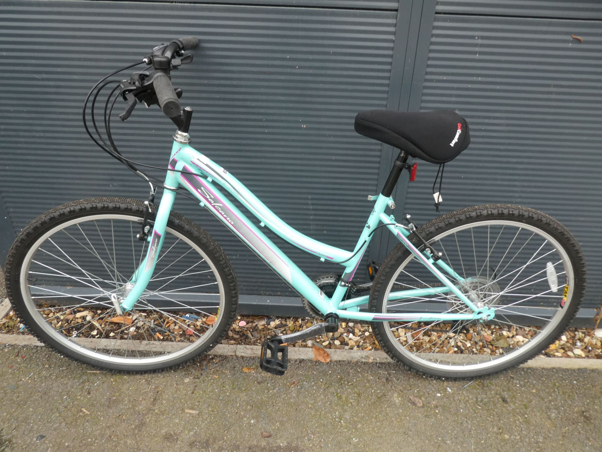 Salcano light green girls mountain cycle