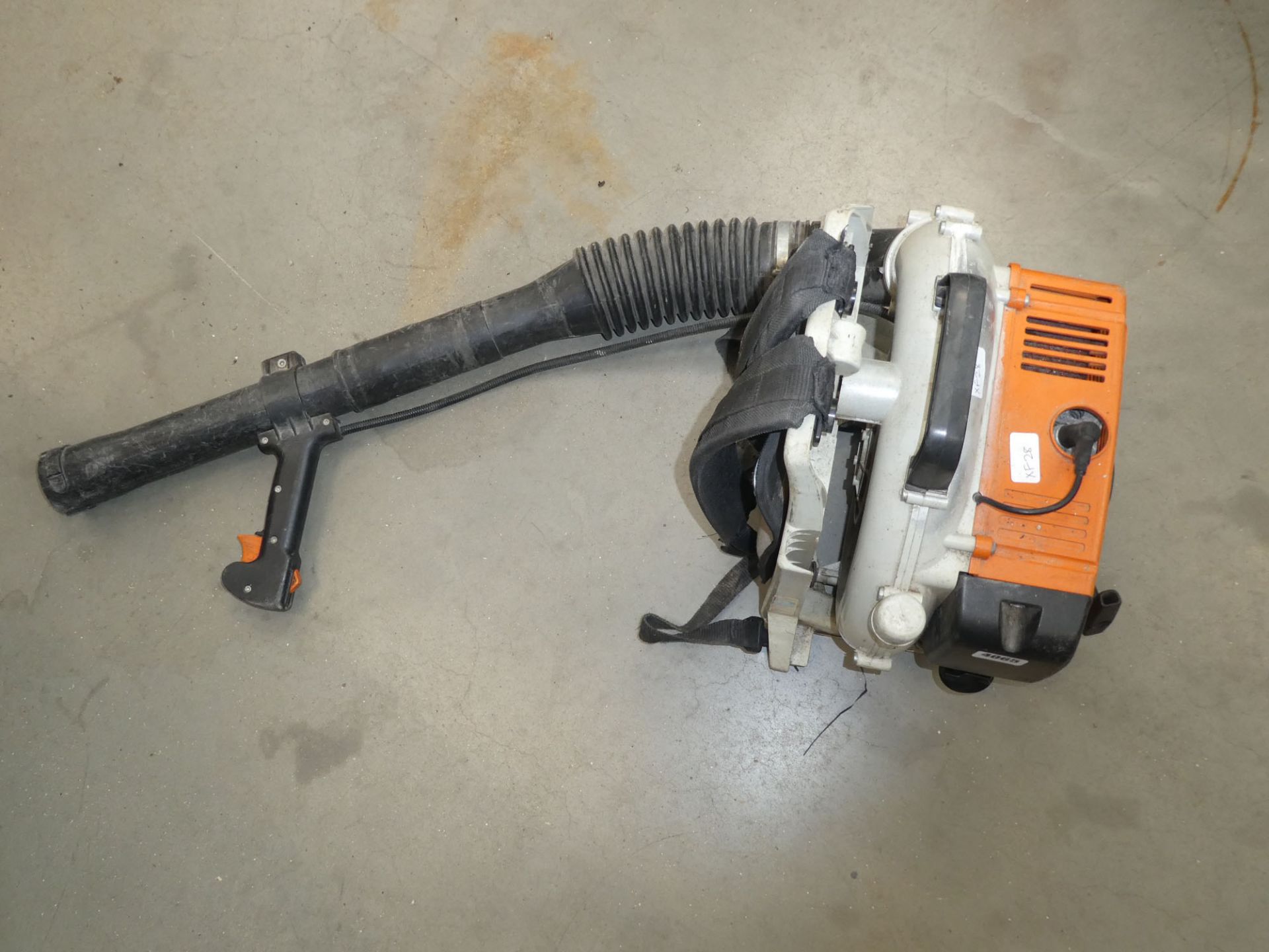 Stihl BR380 petrol powered leaf blower