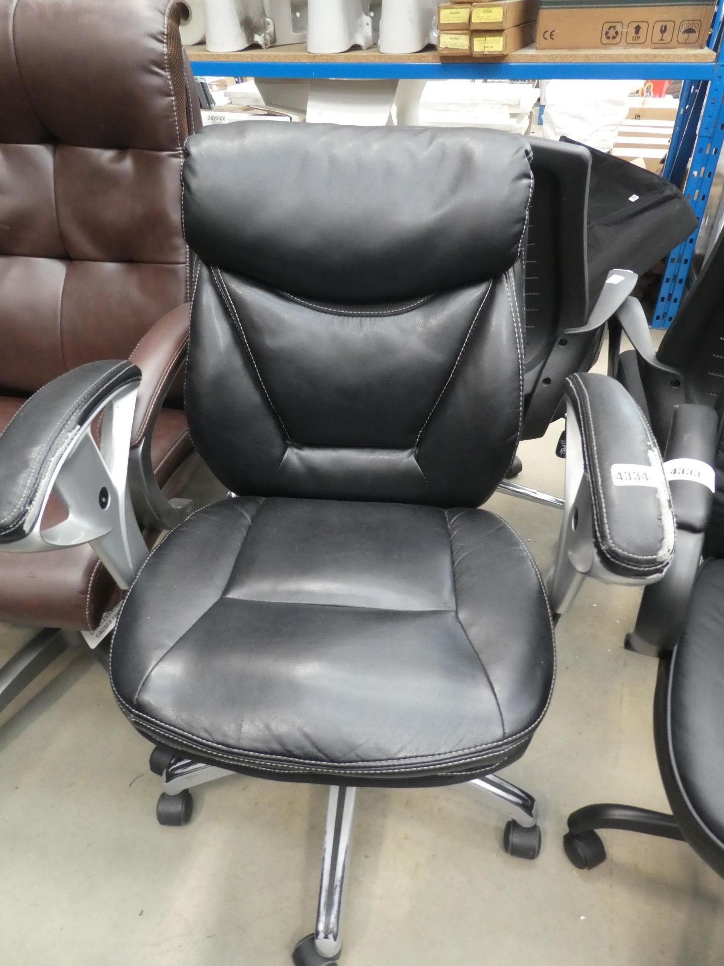 Black contemporary style swivel armchair