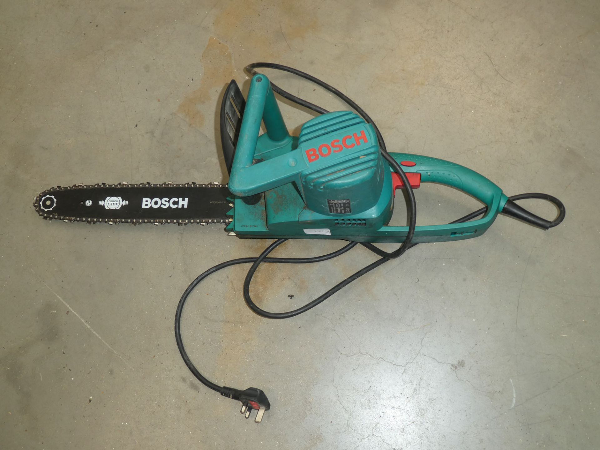 Bosch electric chainsaw