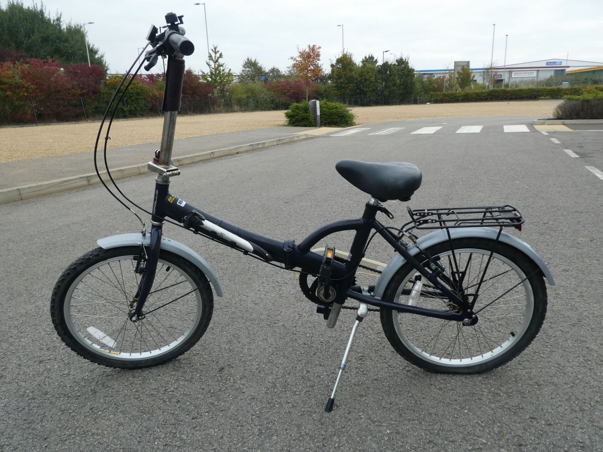 Apollo blue folding cycle