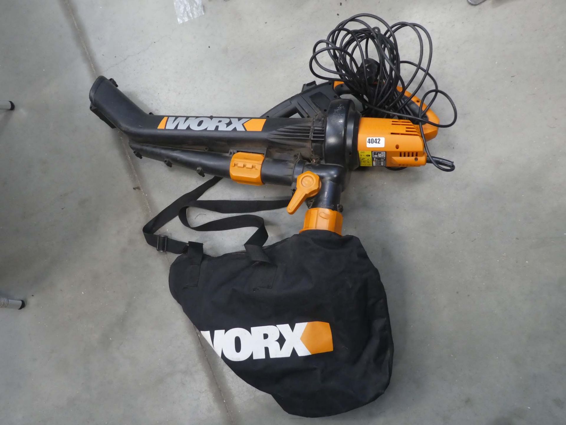 Worx electric blow vac