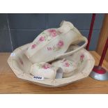 Rose patterned jug and bowl set plus two pots