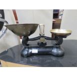 Set of Libra kitchen scales