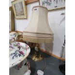 (176) Brass table lamp with shade