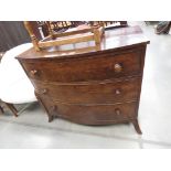 Bow fronted Georgian chest of 3 drawers
