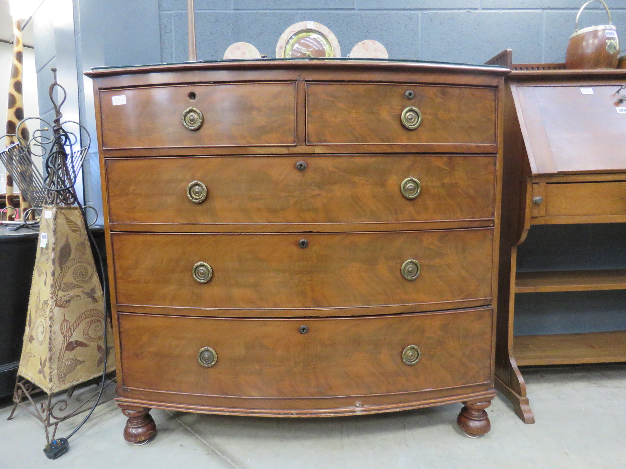 Victorian mahogany bow fronted chest of drawers