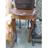 Mahogany oval occasional table