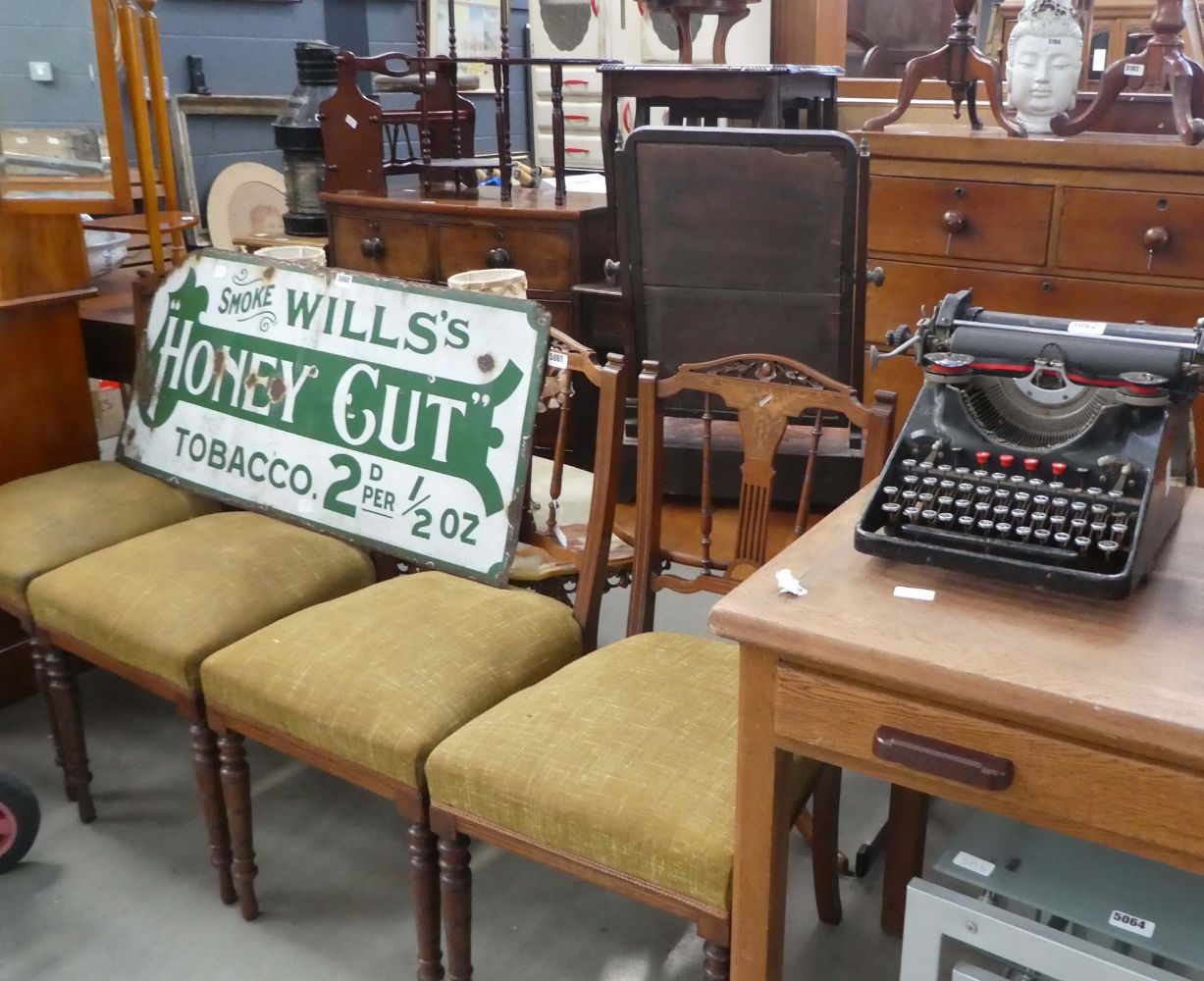 Saleroom 5 Furniture & Effects