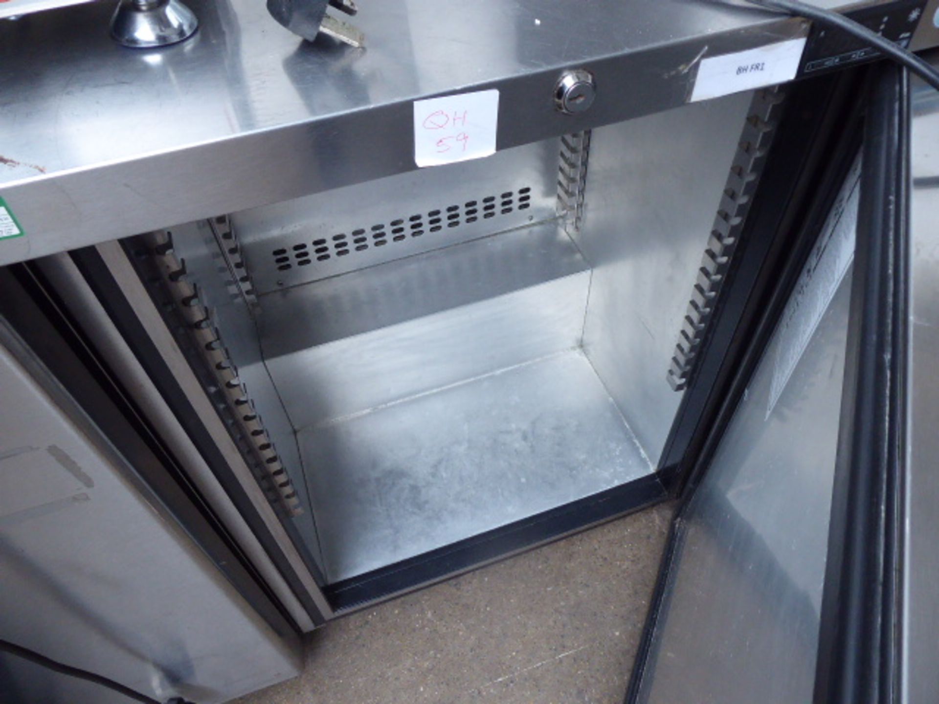 (TN89) 60cm Foster model HR150-A under counter single door fridge - Image 2 of 2