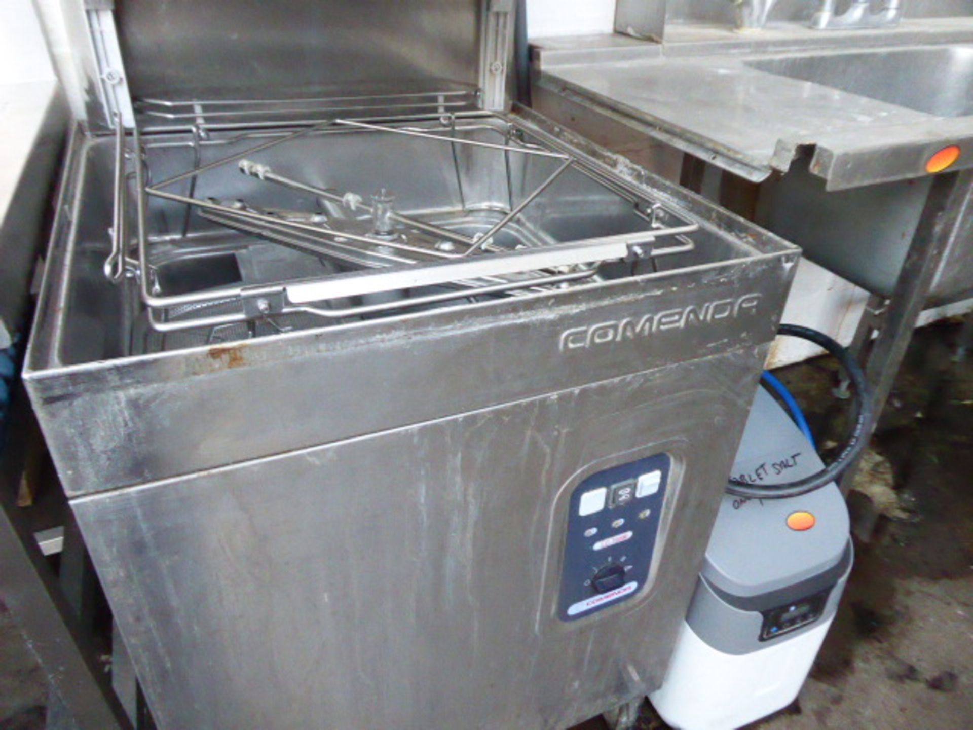 62cm Comenda LC700M lift top pass through dishwasher, with associated 70cm drainer and corner sink, - Image 2 of 2