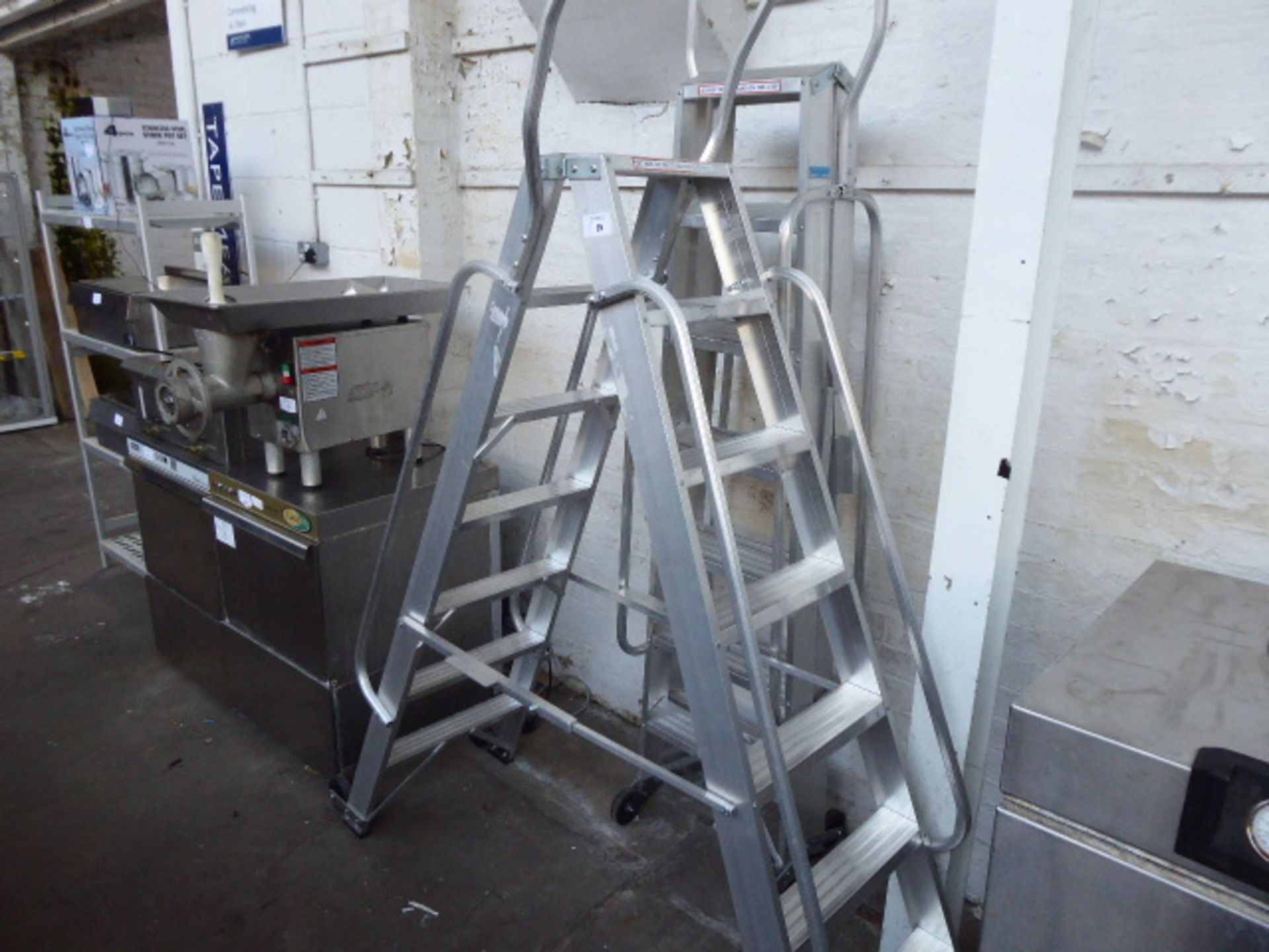 LFI aluminium folding multi purpose ladder