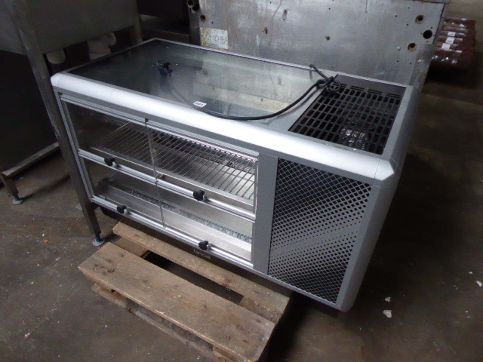 (78) 100cm Lincat refrigerated display cabinet