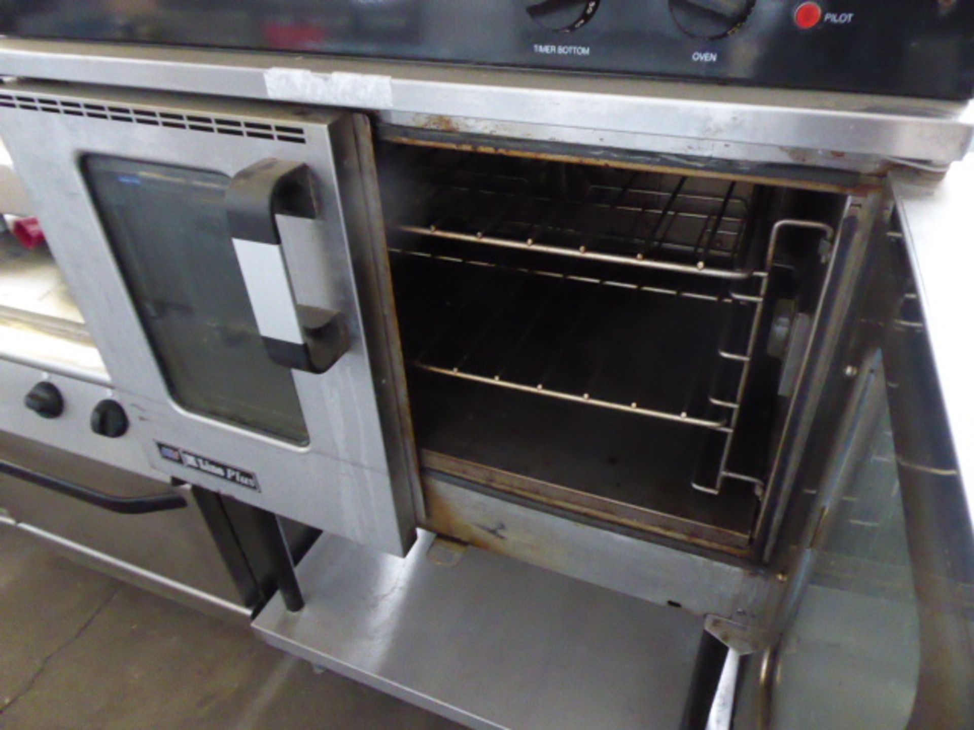 90cm electric MV Line gas oven on stand - Image 2 of 2