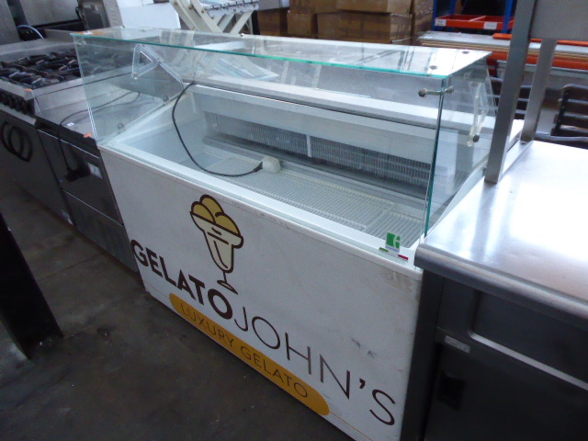 (114) 135cm Framec Gelato Johns display freezer