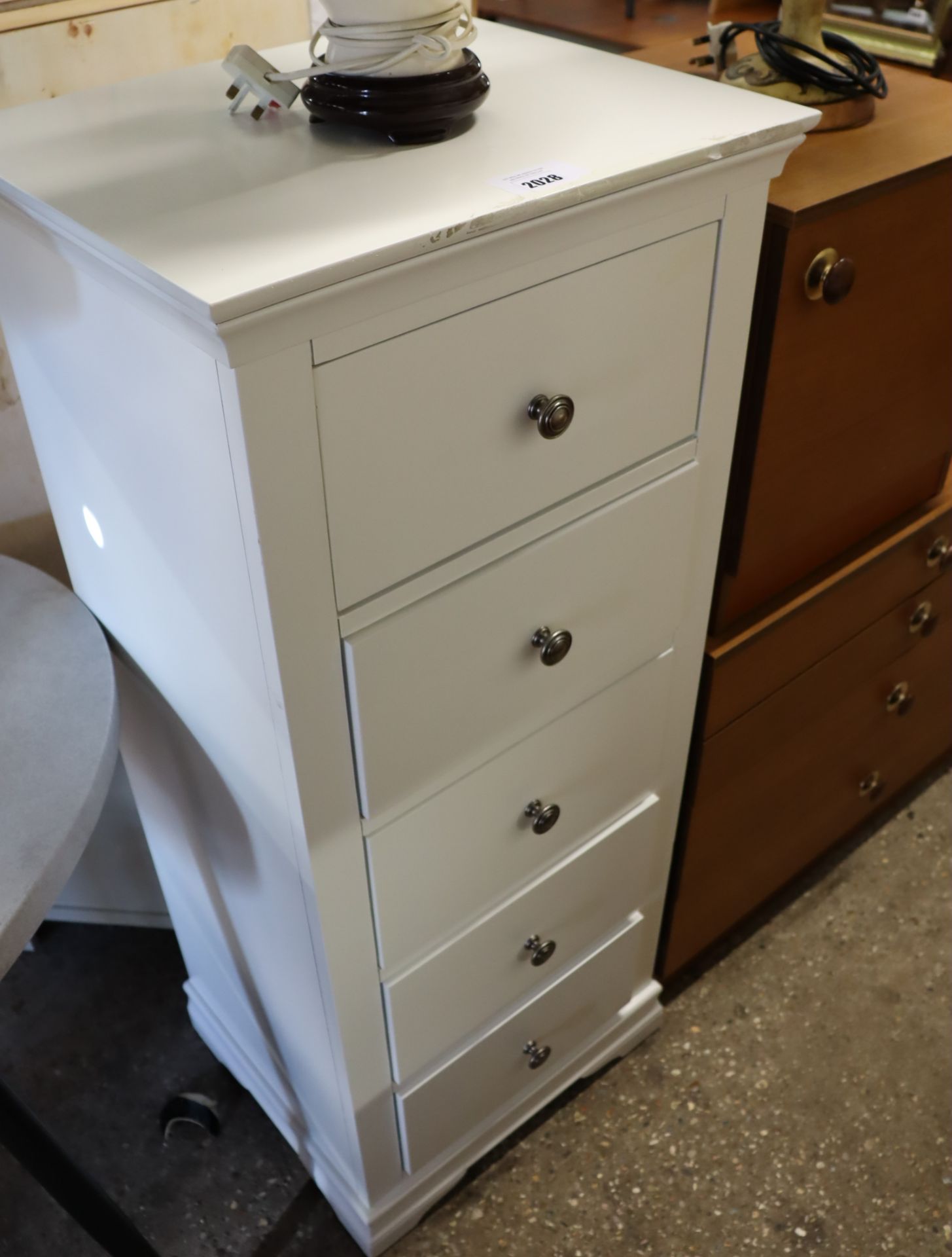 (2070) Modern white 5 drawer tall boy