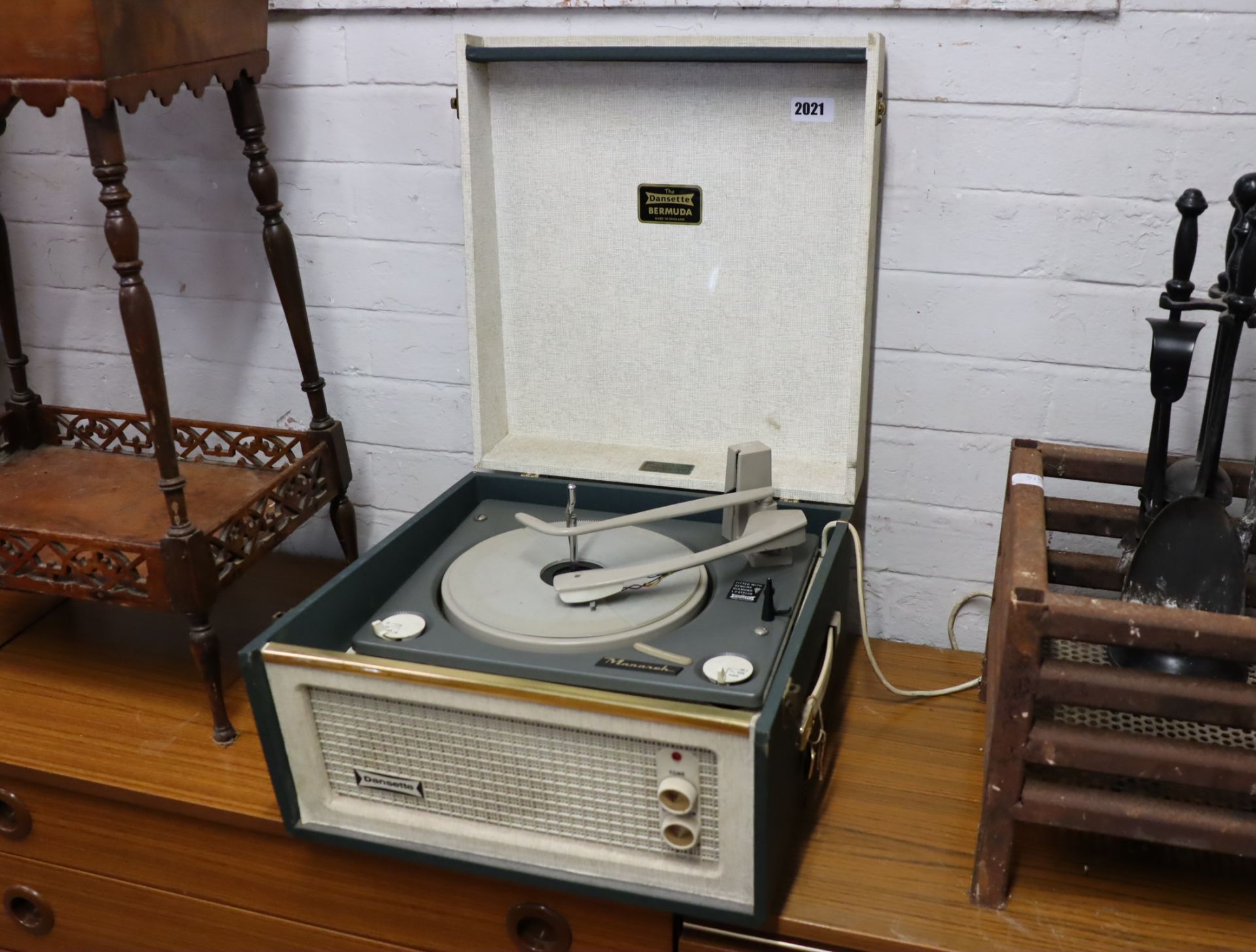 Monarch Dansette record player