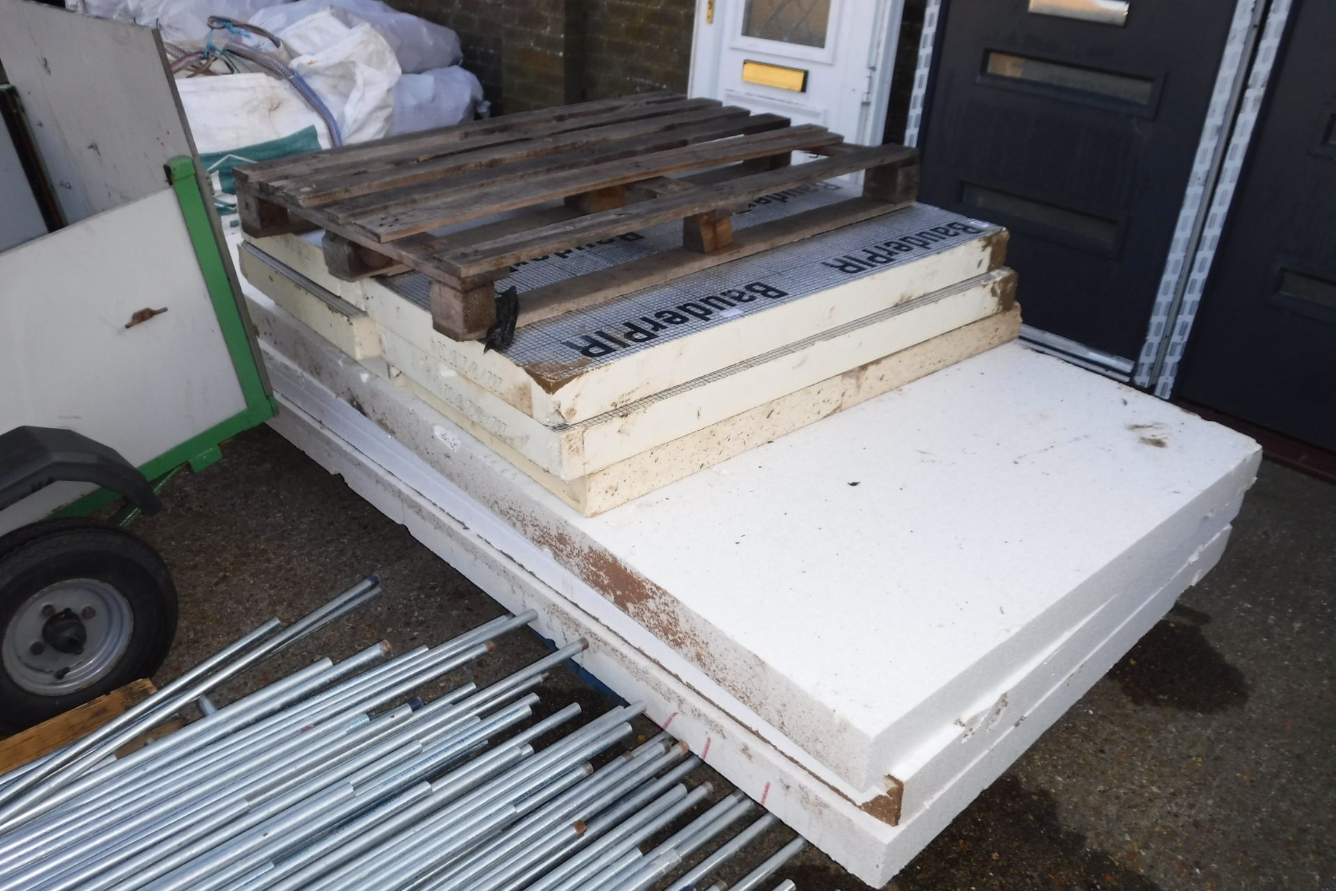 3 large sheets of polystyrene insulation with 6 small sheets of insulation board
