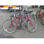 Raleigh Quasar mountain bike in red