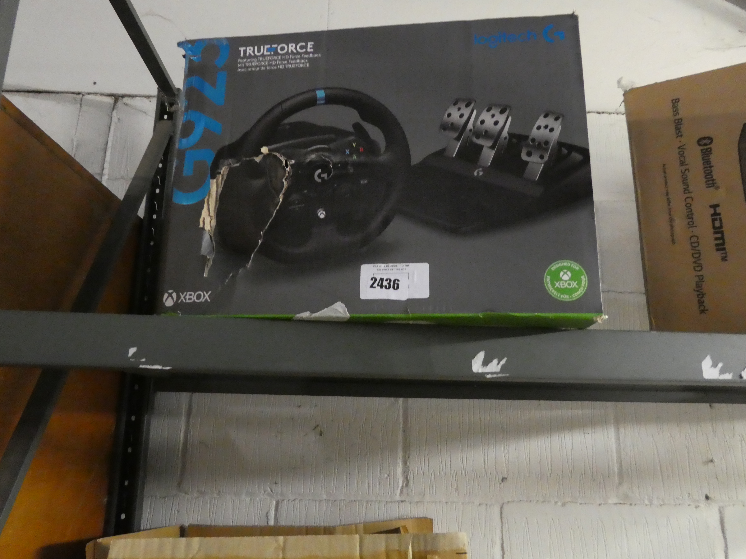 Logitech G923 True Force steering wheel and pedal set