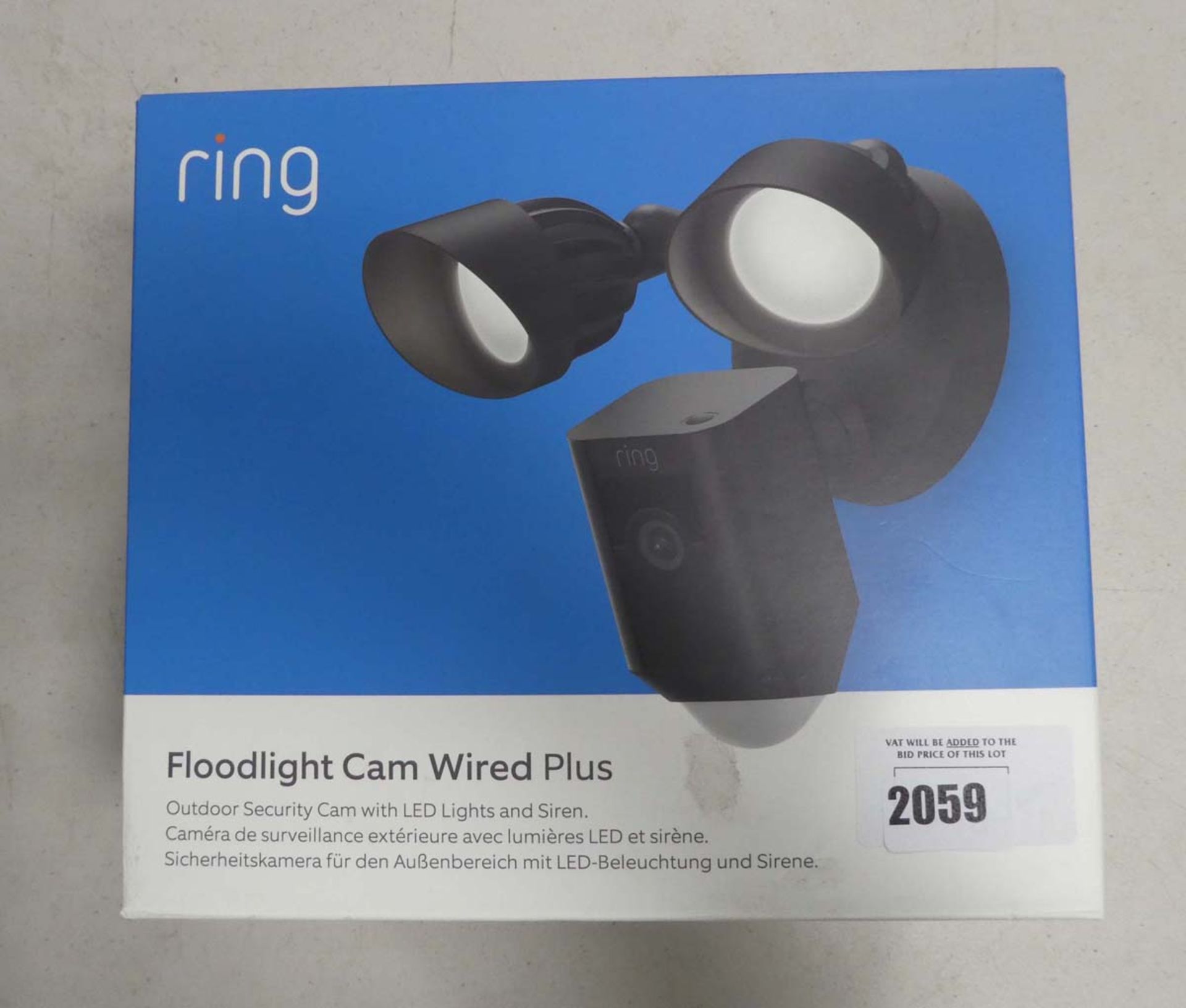 Ring floodlight cam wired plus kit in box