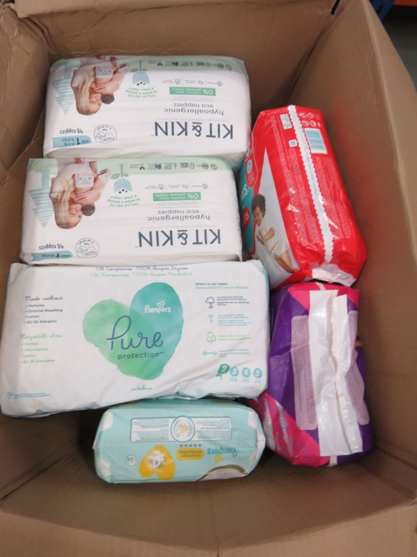 3 boxes of various bath sets, hair dyes, toiletries, nappies etc. - Image 4 of 4