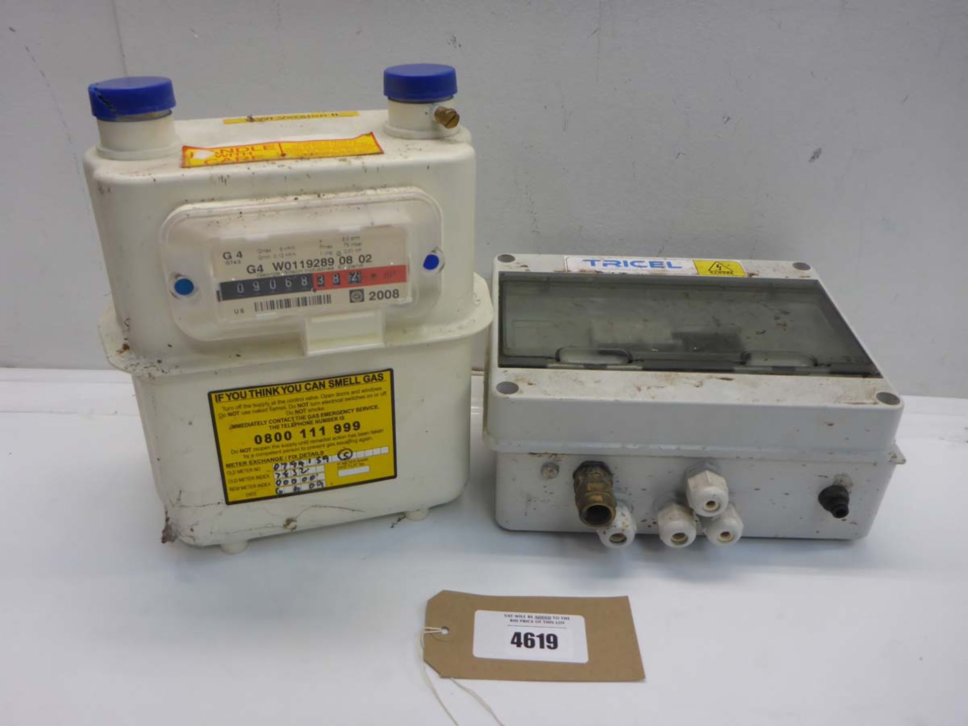 Diaphragm G4 gas meter and Trical electric fuse/breaker box