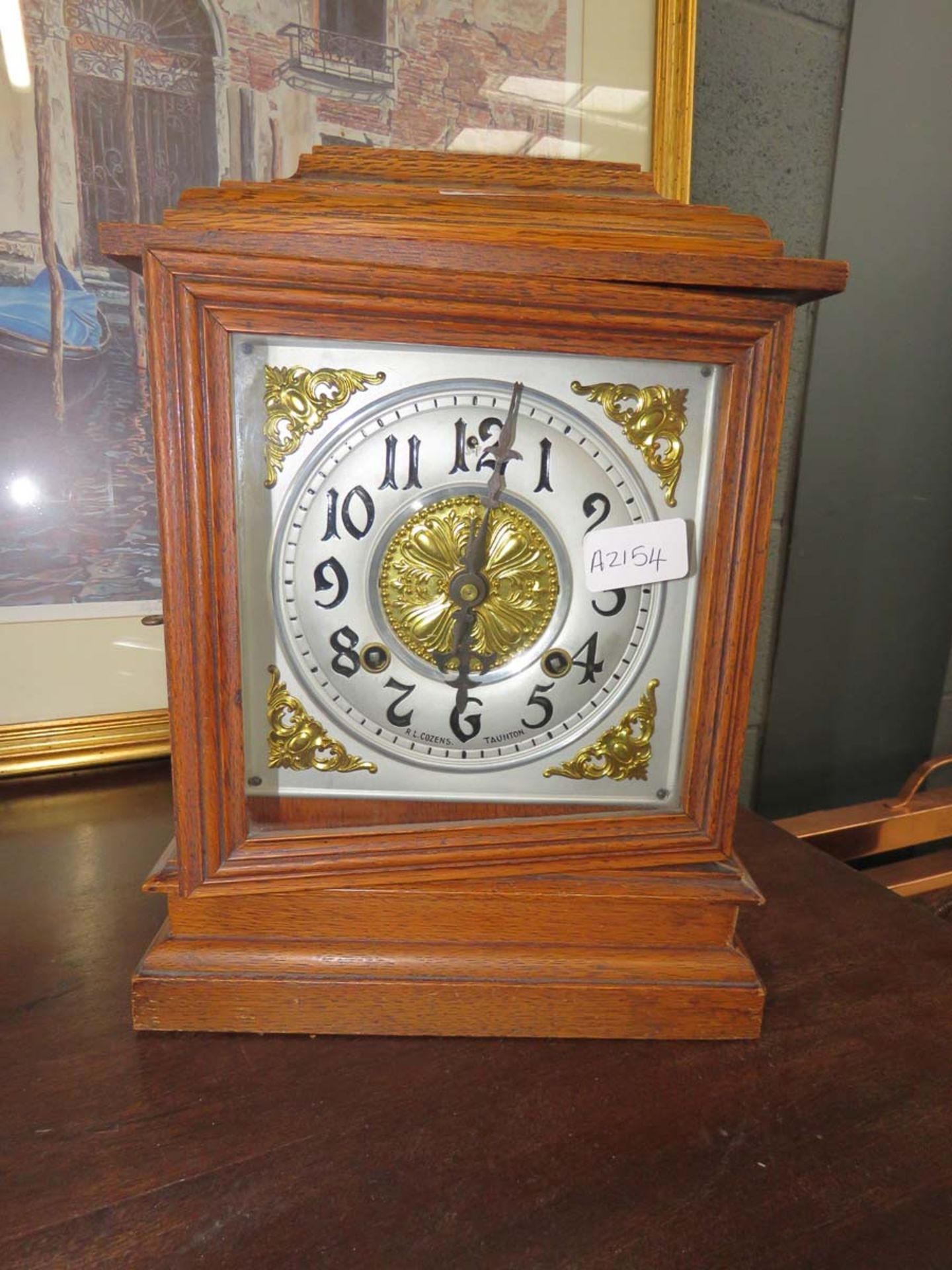 Mantle clock in oak case