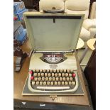 Vintage Oliver travelling typewriter