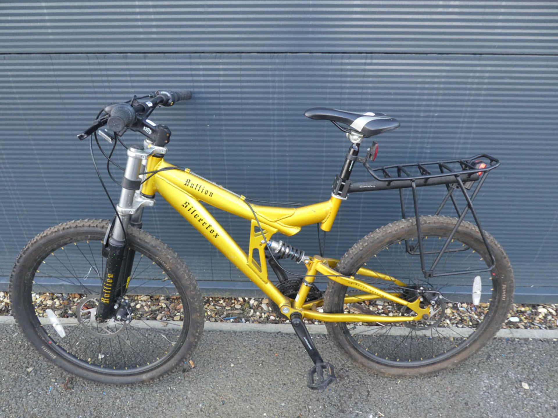 4021 Silverfox Bullion gold coloured mountain bike