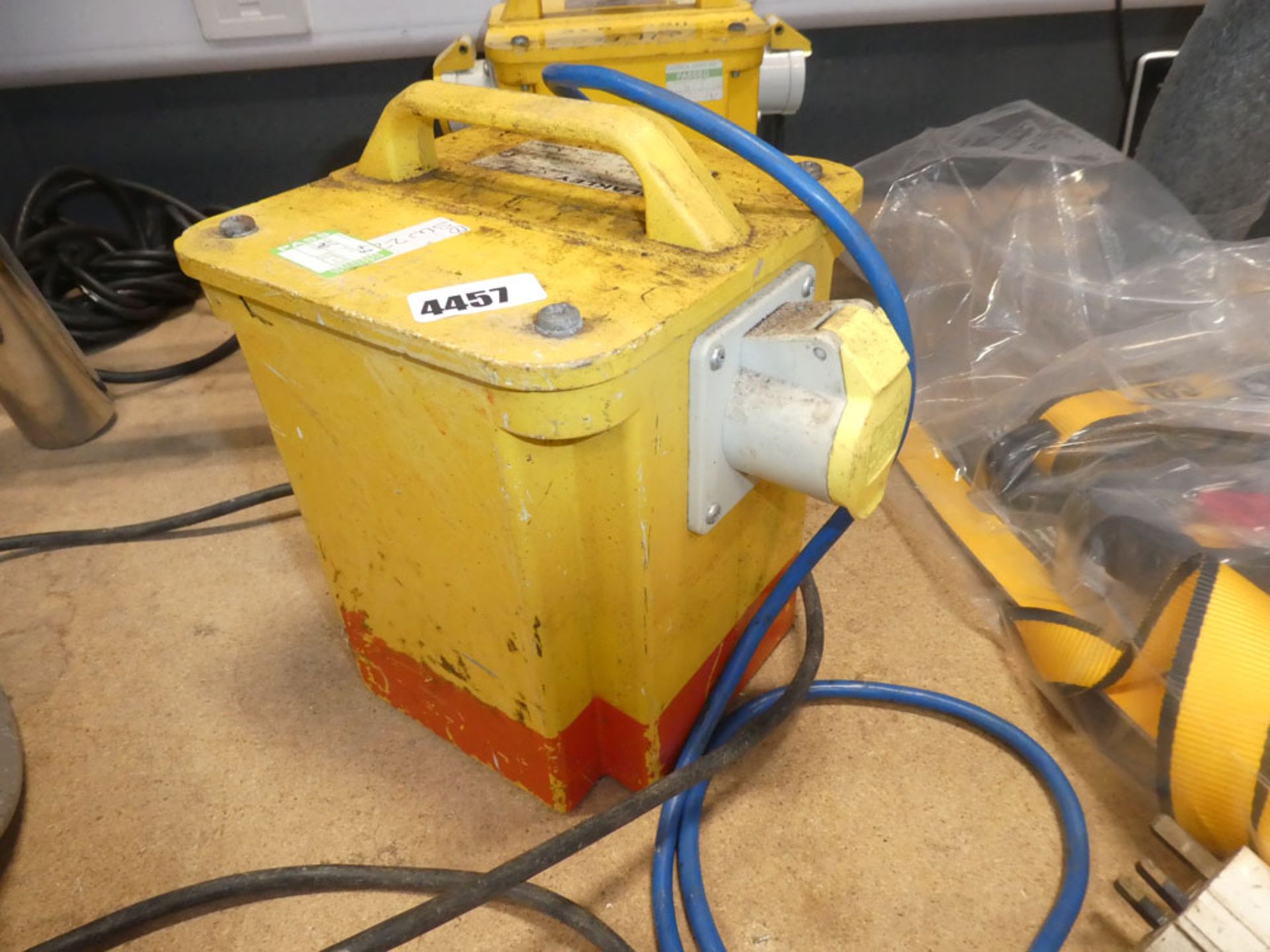 110V transformer