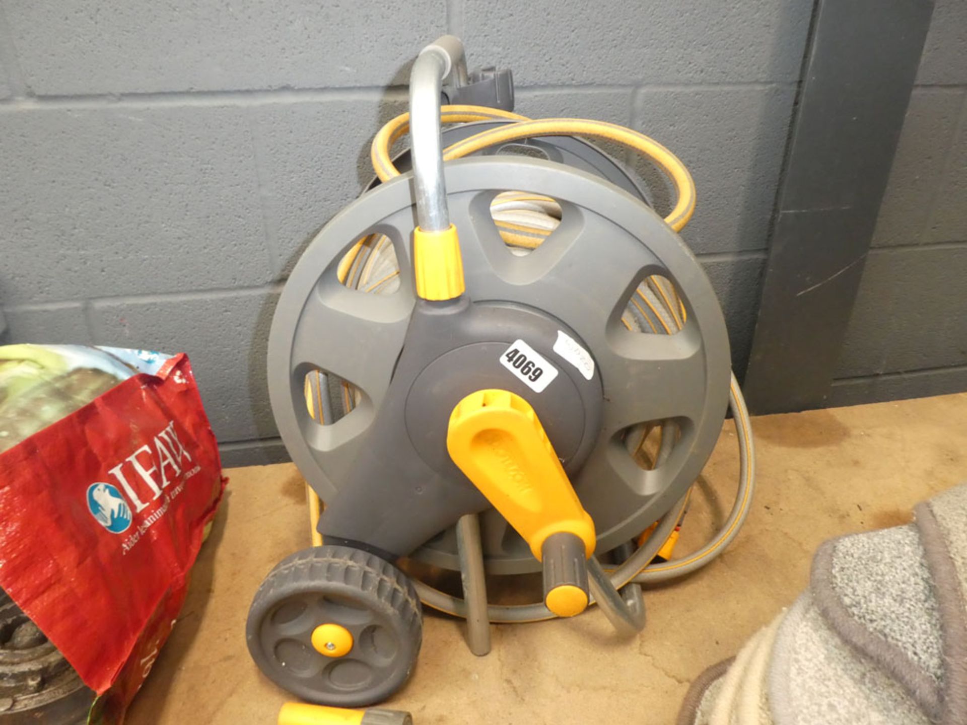 Hoselock hose reel and hose