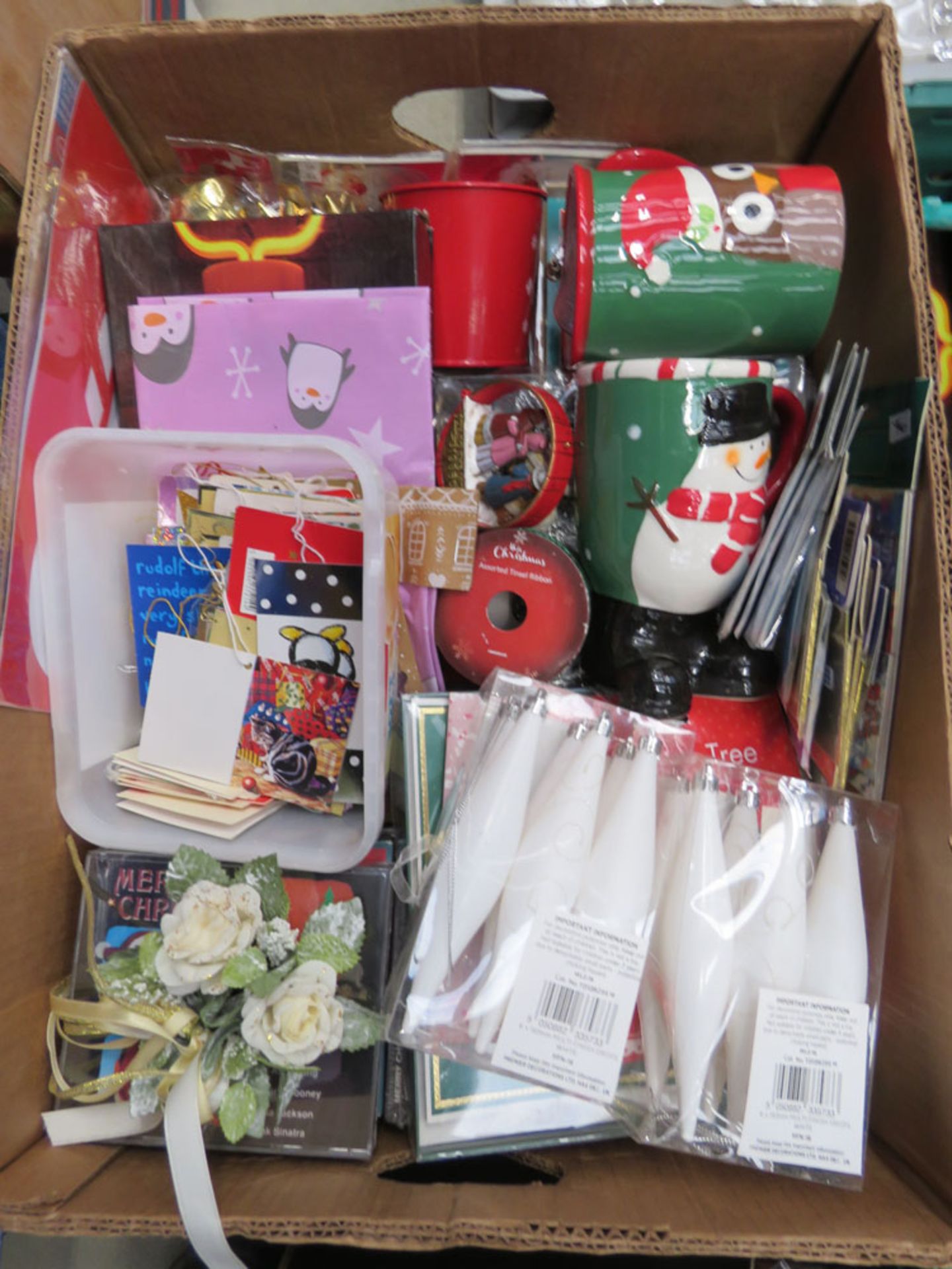 4 boxes containing shatterproof decorations, cards, etc. - Image 4 of 5