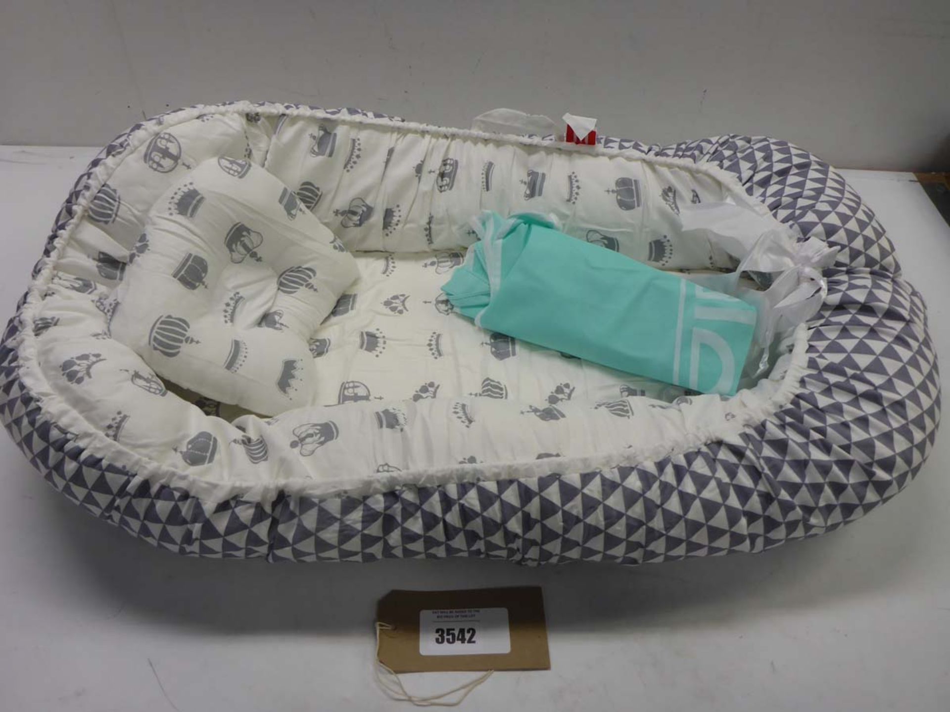 Baby Co sleeping bed