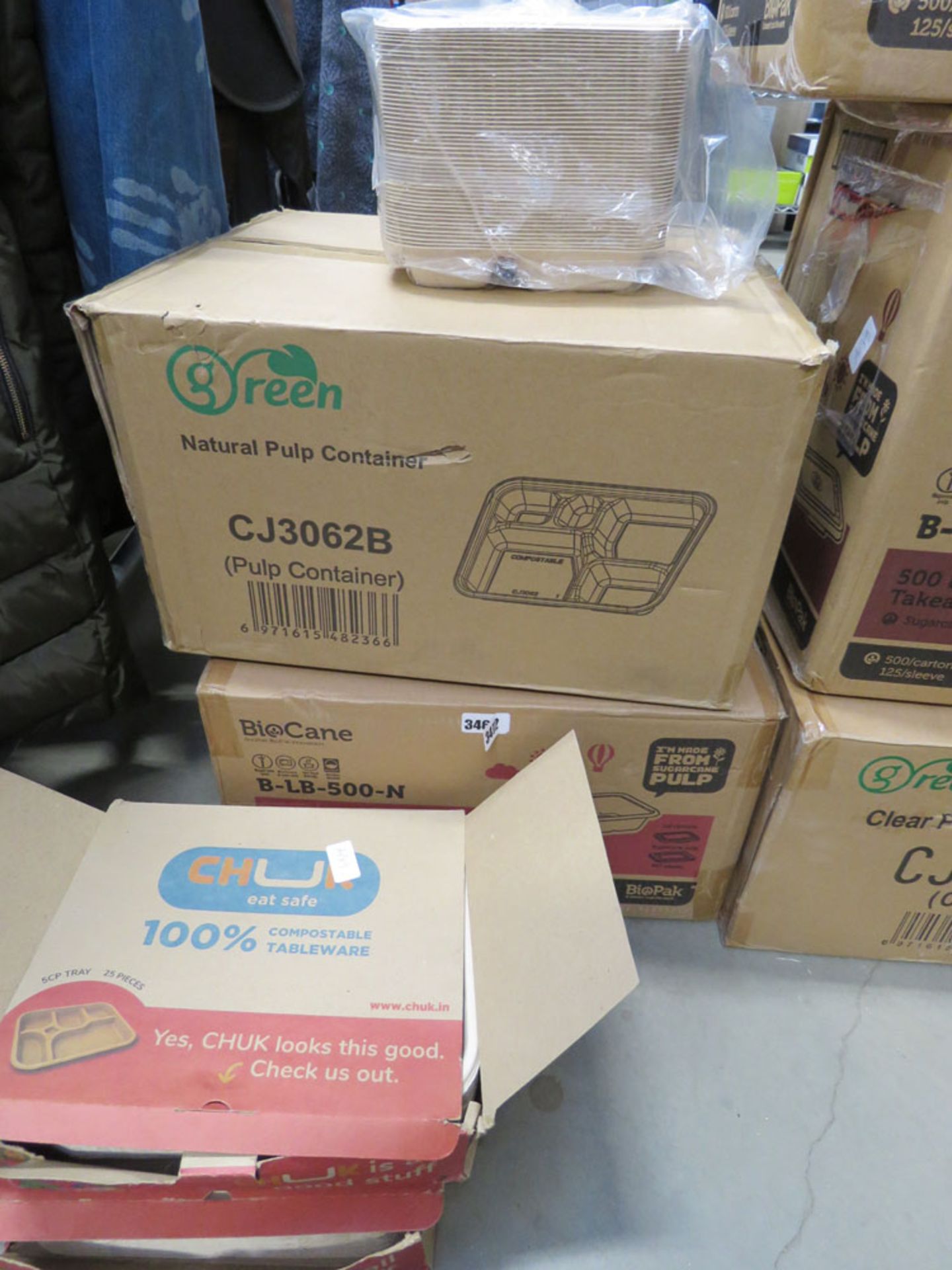 3461 Quantity of food containers, trays etc. - Image 2 of 3