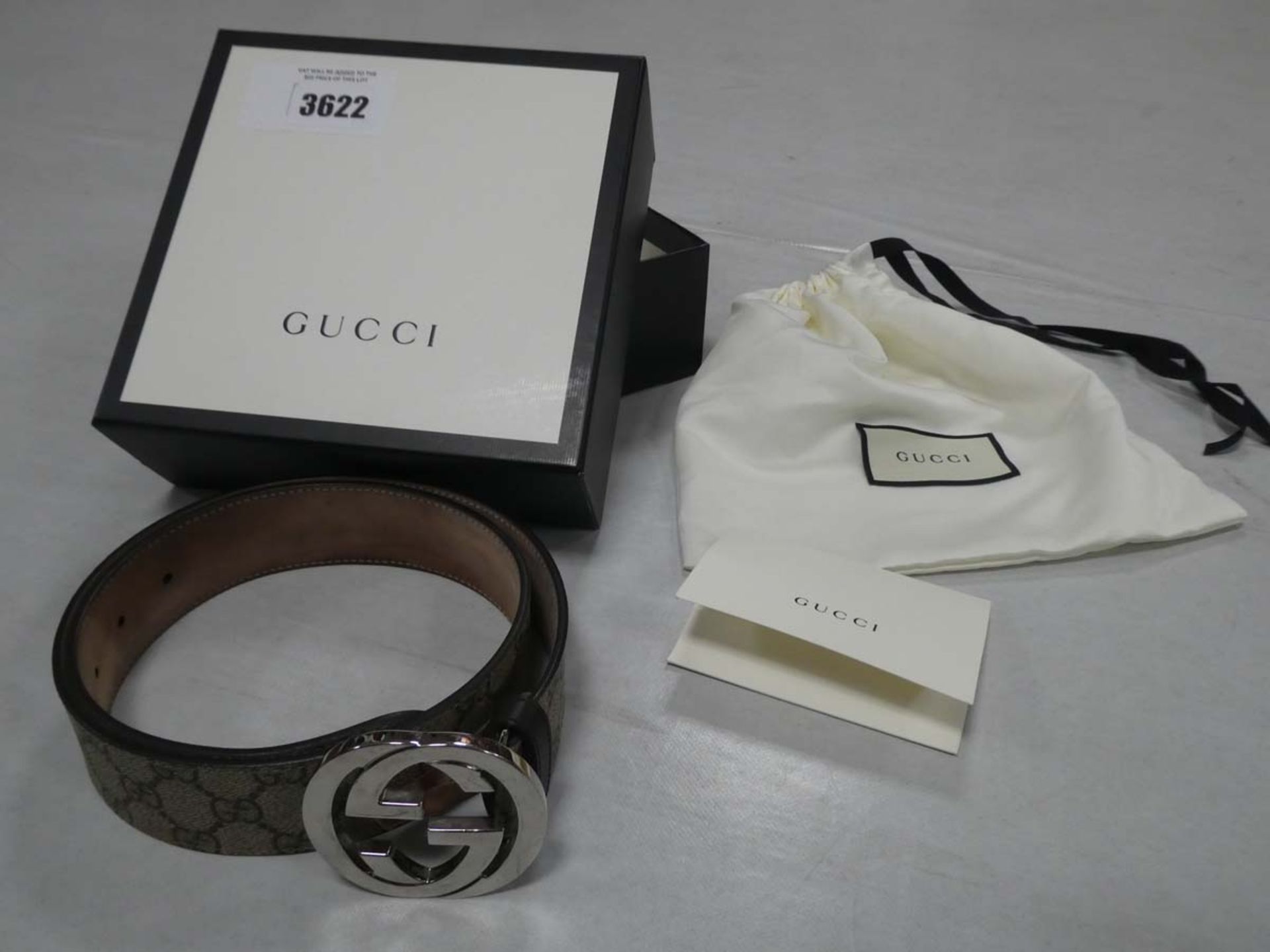 Gucci men's logo print belt size 80 / 32 with dust bag and box