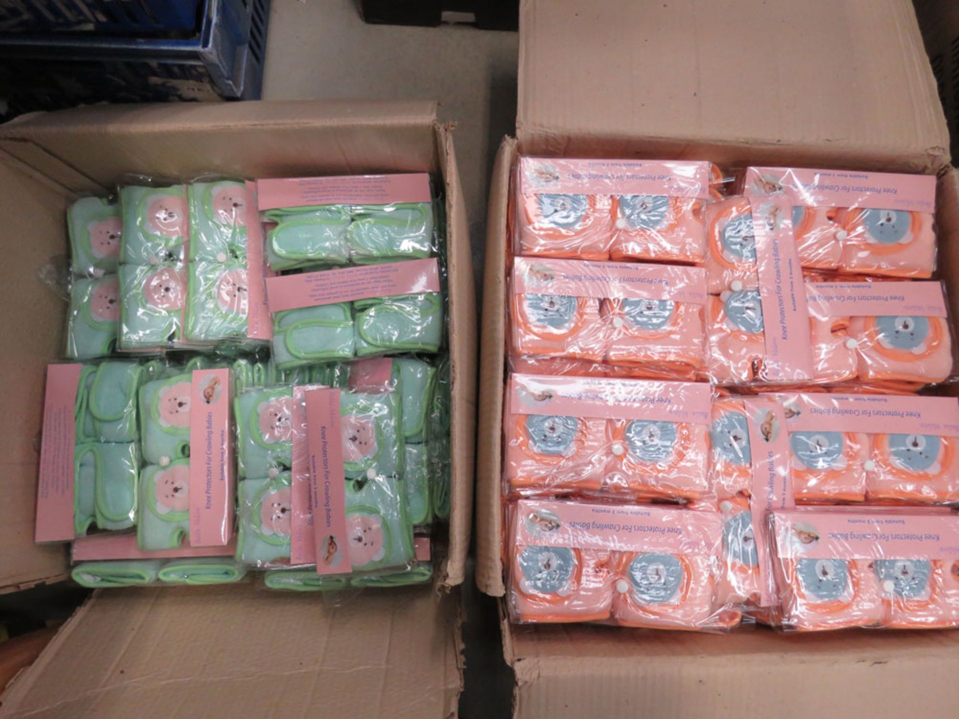 2 boxes of baby crawling pads