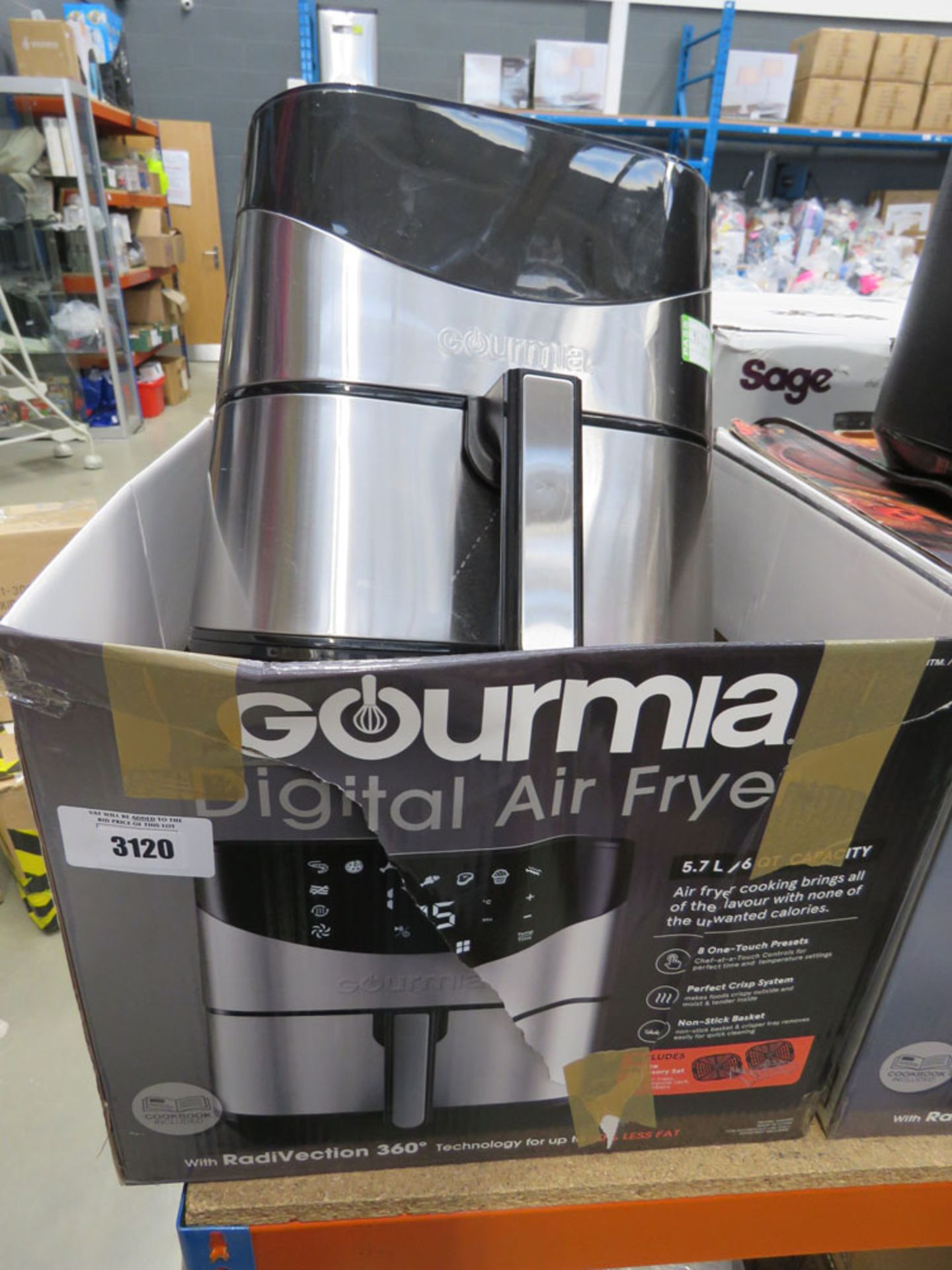 Gourmia digital air fryer with box