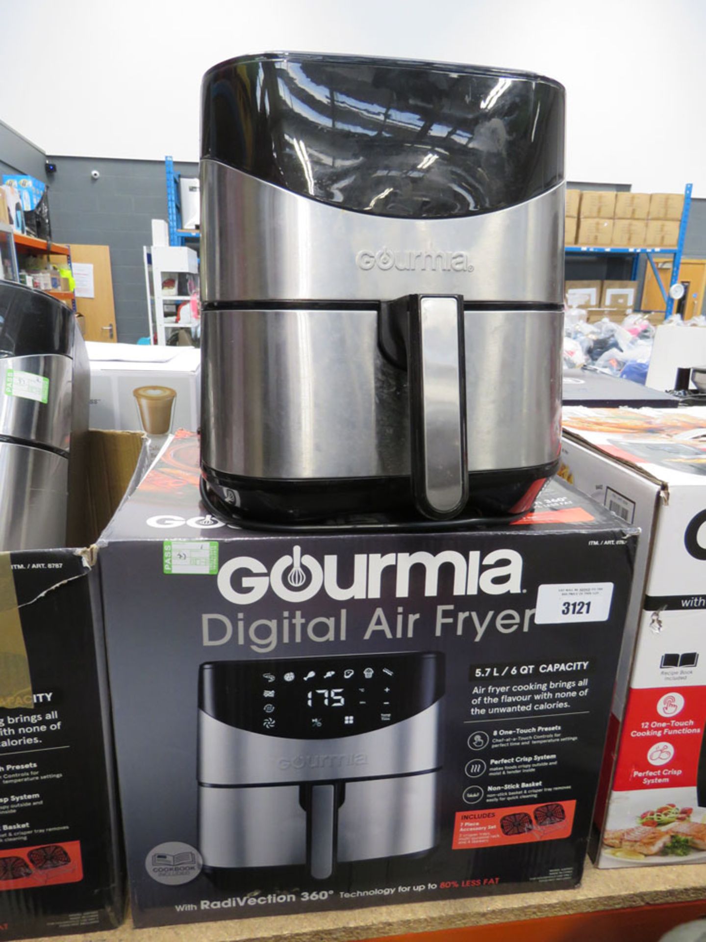 Gourmia digital air fryer with box