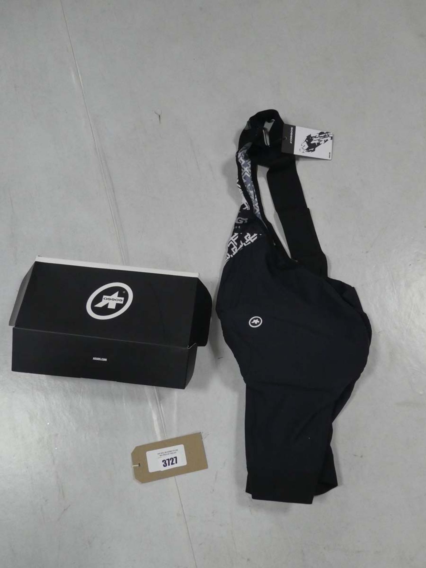 Assos GT bib shorts, size xs,boxed