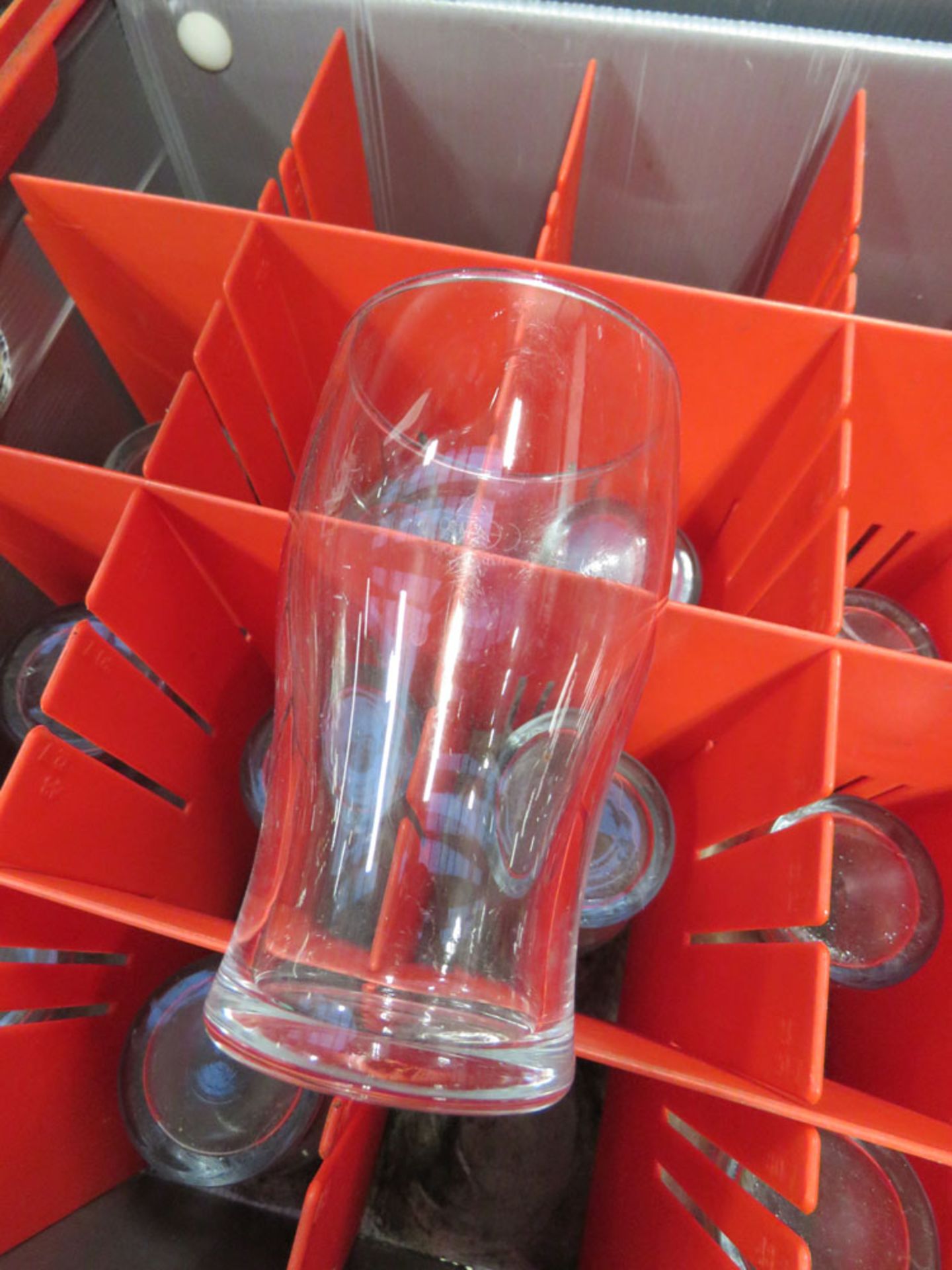 Large pallet of half pint glasses - Image 2 of 2