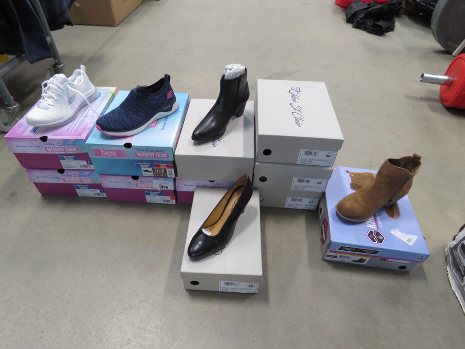 3466 5 boxed pairs of memory foam Sketchers shoes plus 5 boxed pairs of ladies boots and pair of