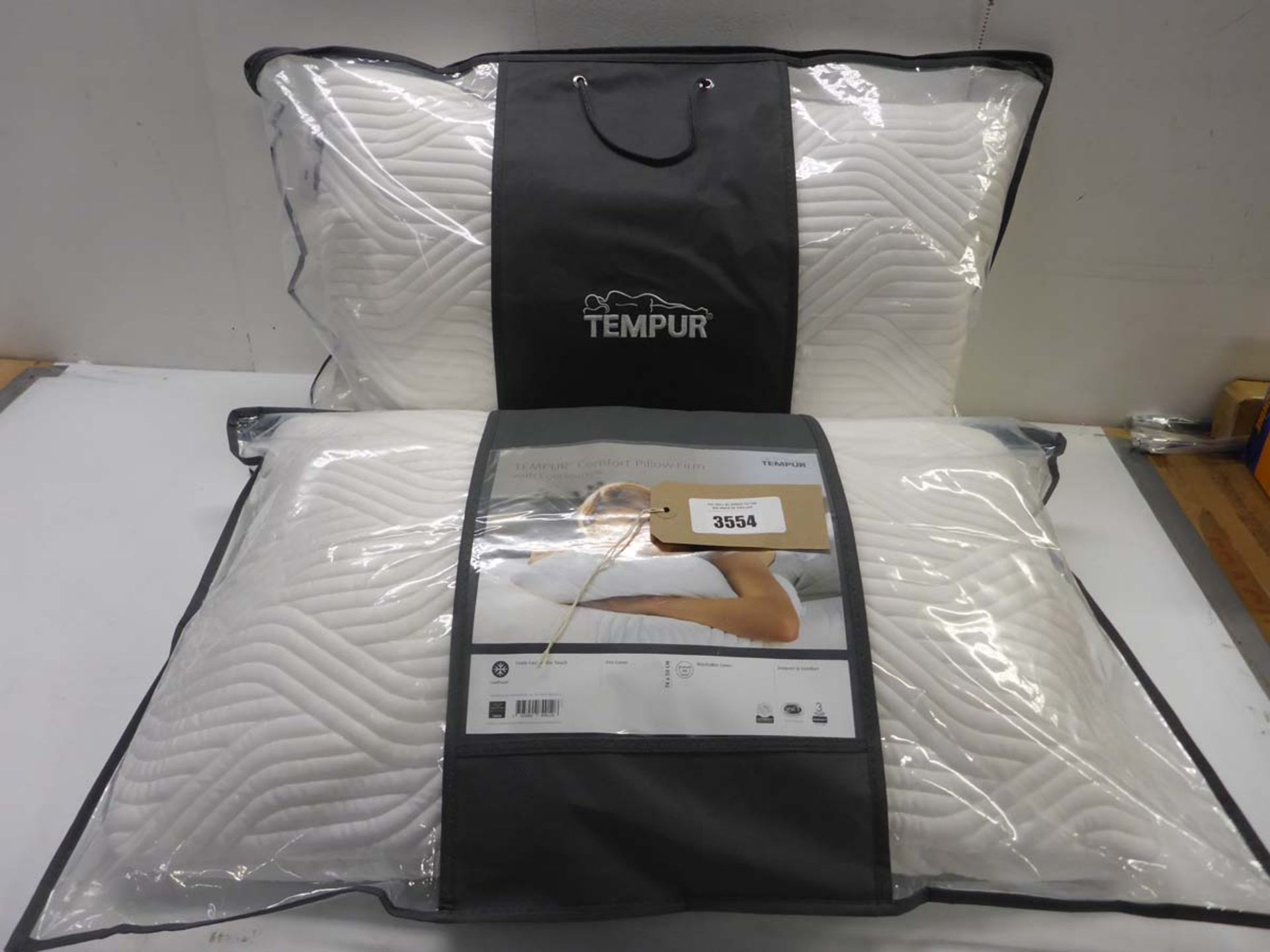 2 x Tempur comfort pillows