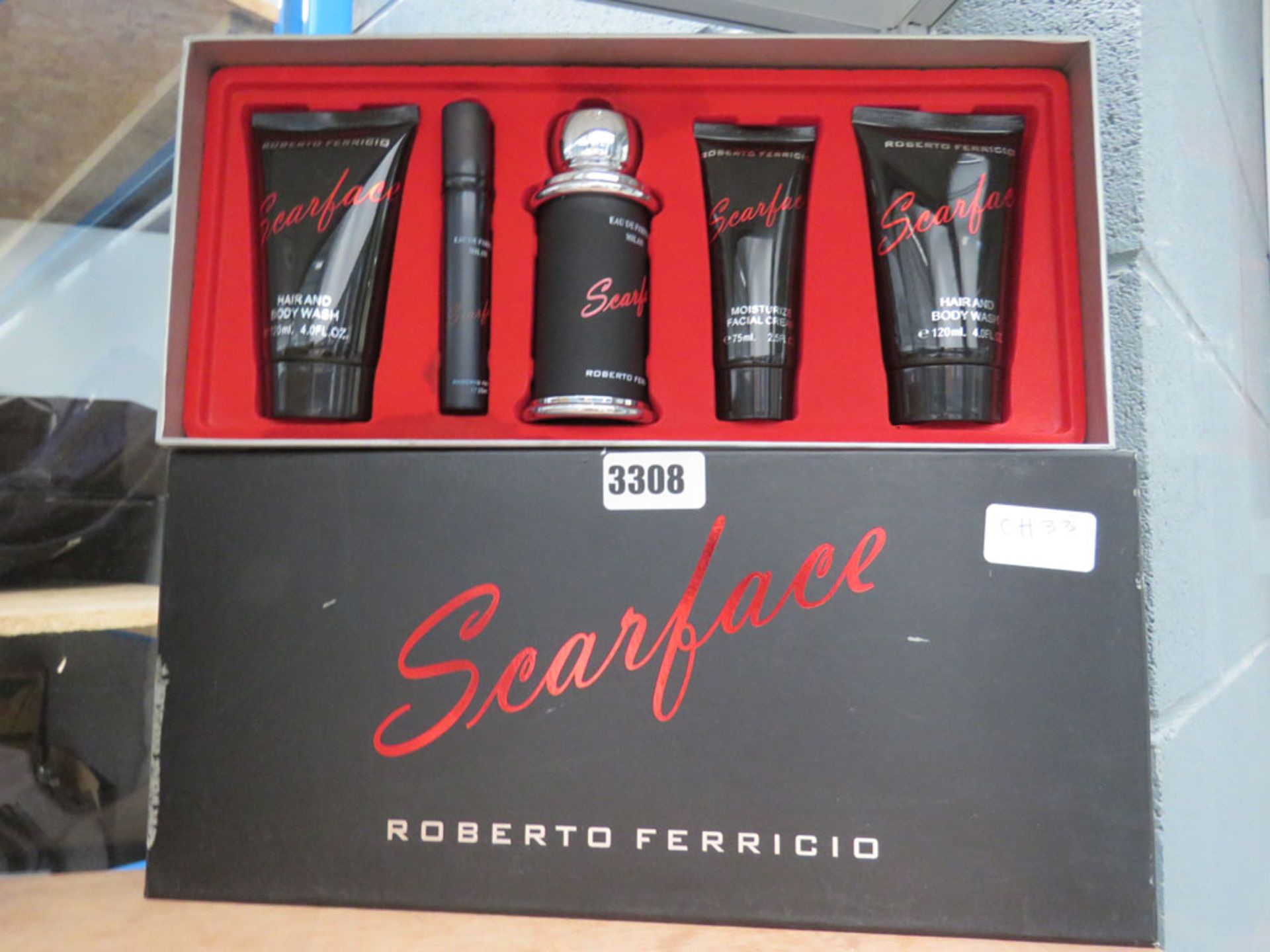 Scarface by Roberts Ferricio fragrant gift set