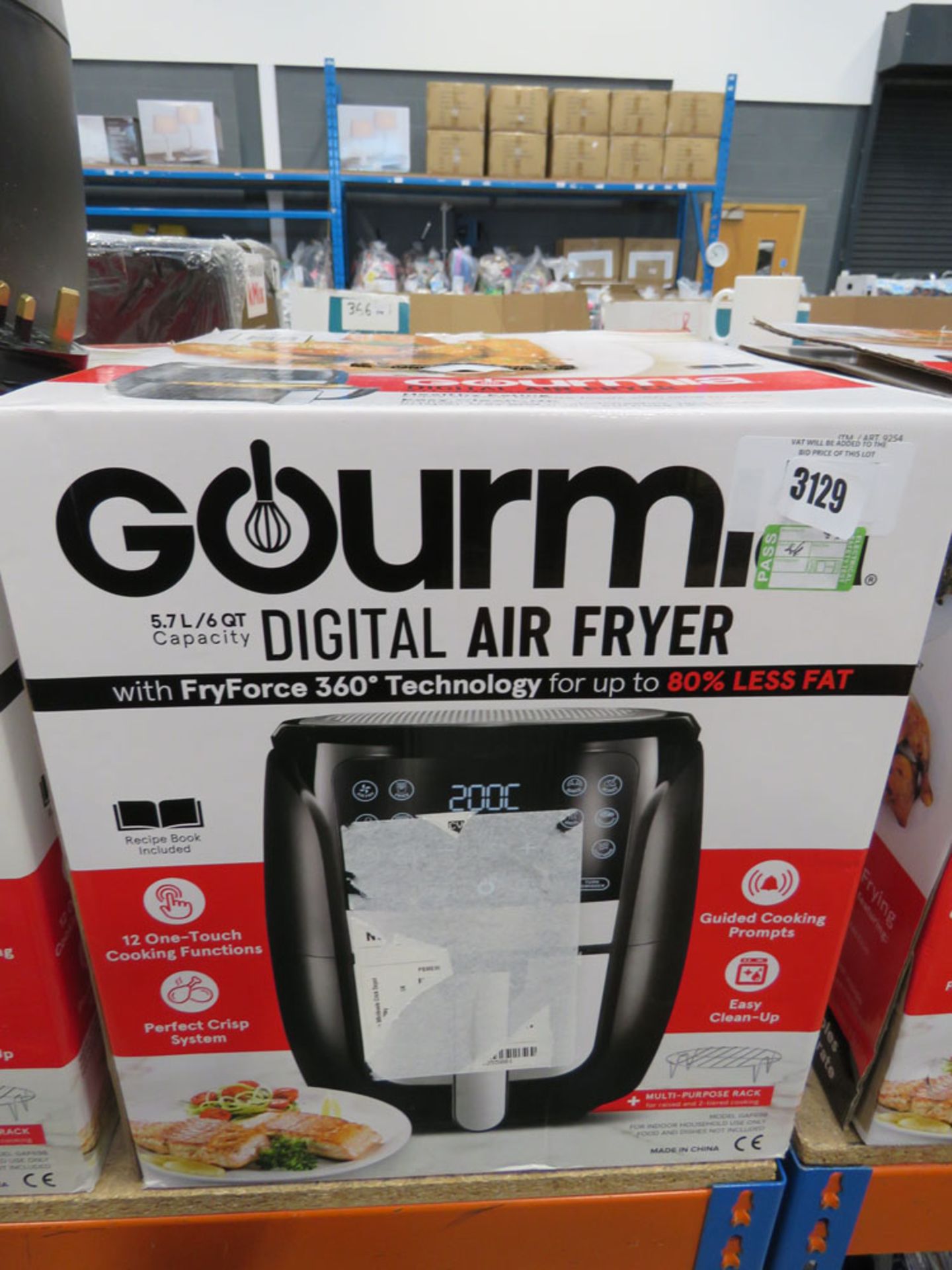 3112 - (TN83) Gourmia digital air fryer with box