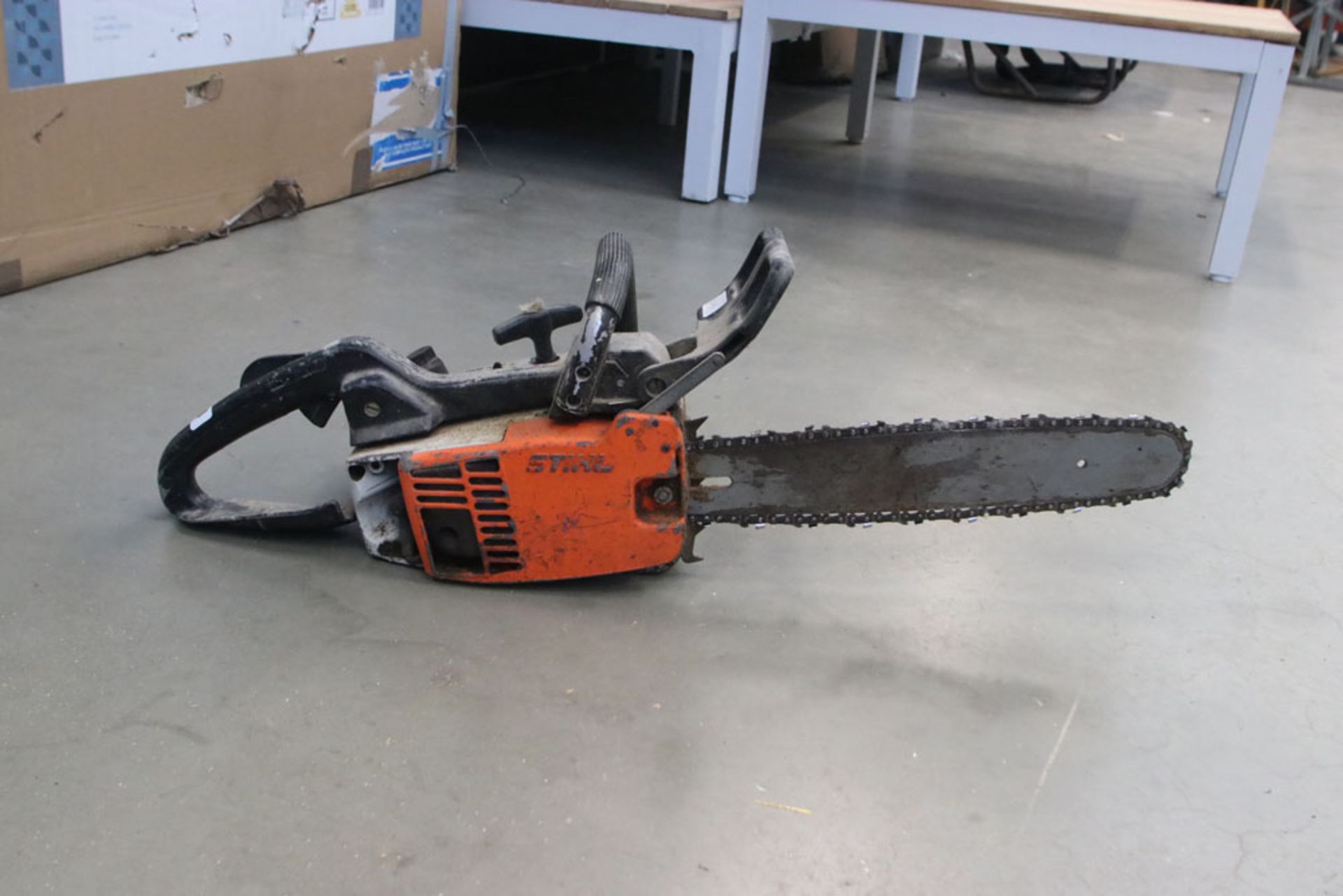 Stihl small petrol powered chainsaw - Image 3 of 3